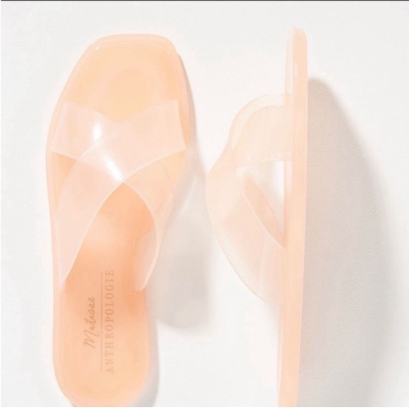 Anthropologie Shoes - Anthropologie Matisse Jelly Slide Sandals in ballerina pink.